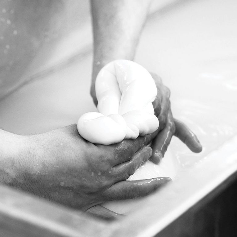 storia mozzarella di bufala campana dop